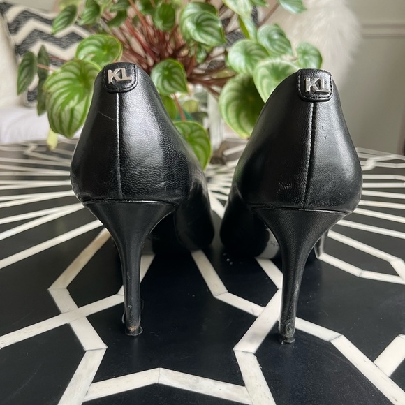 Karl Lagerfeld Paris Black Smooth Leather Kitten Heel Pumps - Picture 7 of 9